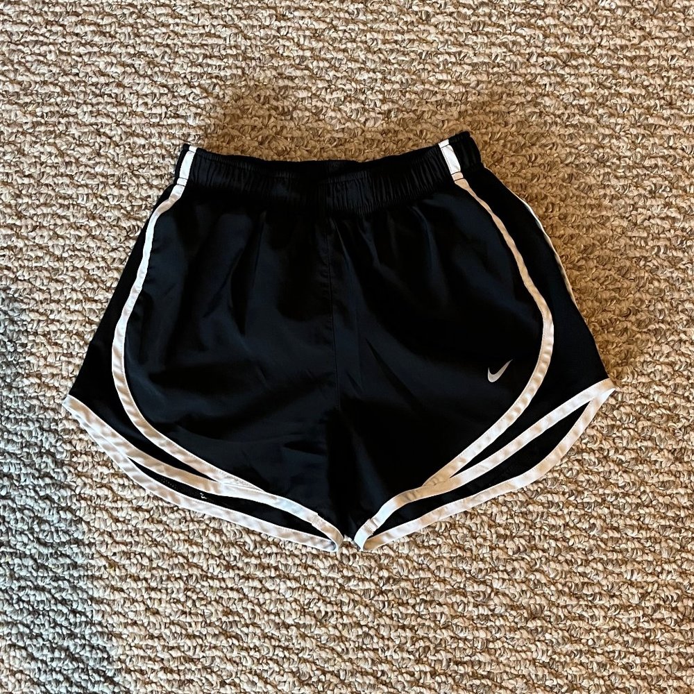 Nike Tempo Women's Brief-Lined Running Shorts
